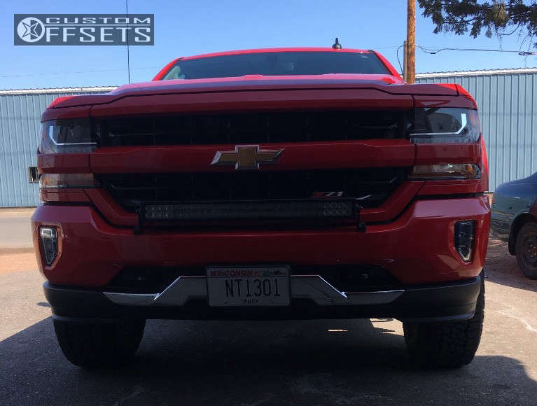 2017 Chevrolet Silverado 1500 with 18x9 18 XD Addict and 305/65R18 ...