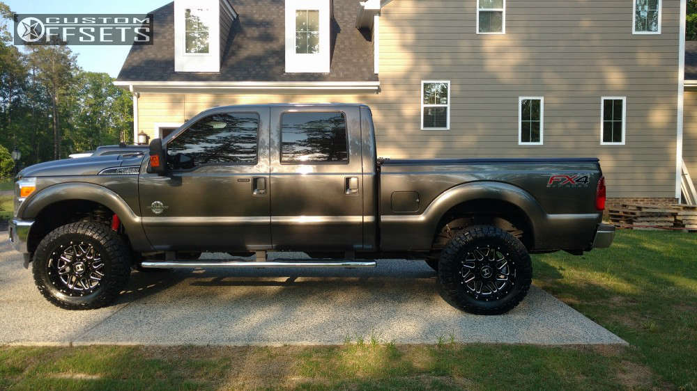 2016 Ford F250 Super Duty with 20x10 19 Hostile Sprocket and 35/12