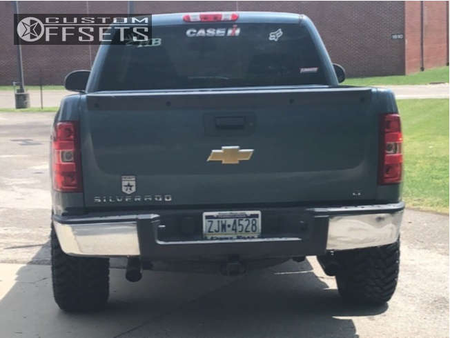 2012 Chevrolet Silverado 1500 with 18x9 -12 Fuel Vandal and 33/12.5R18 ...