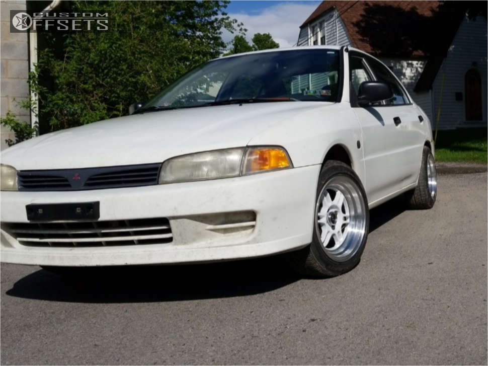 2000 Mitsubishi Mirage with 15x8 25 JNC Jnc021 and 195/50R15