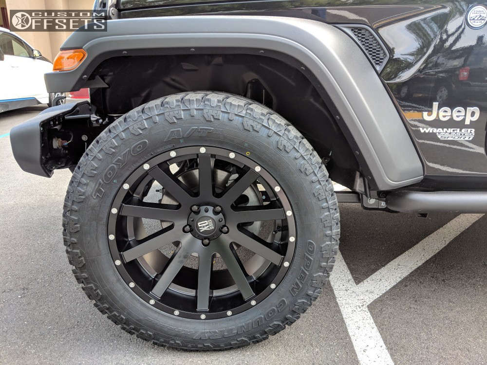 2018 Jeep Wrangler with 20x10 -24 XD Heist and 33/12.5R20 Toyo ...