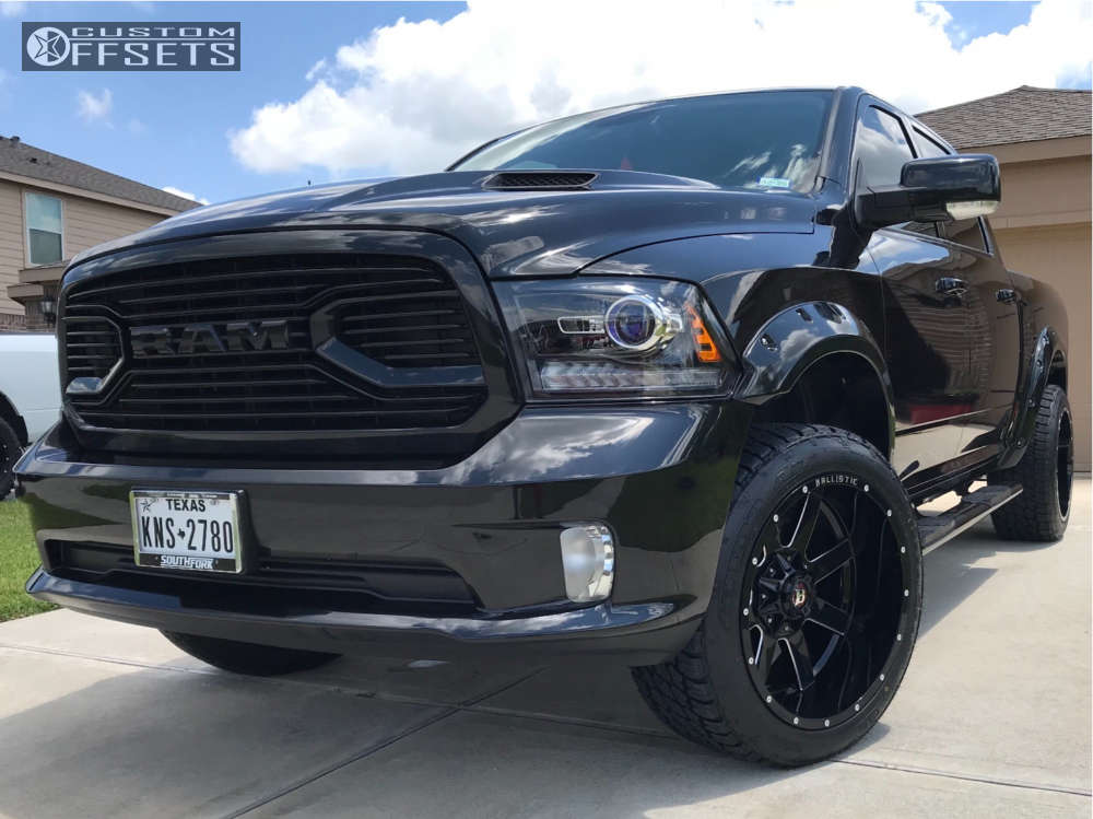 2018 Ram 1500 with 22x12 -44 Ballistic Rage and 33/12.5R22 Nitto Recon ...