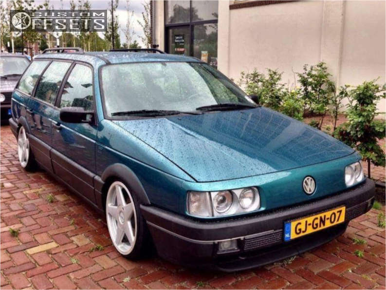 1993 Volkswagen Passat with 17x8 38 Azev A and 185/35R17 Nankang