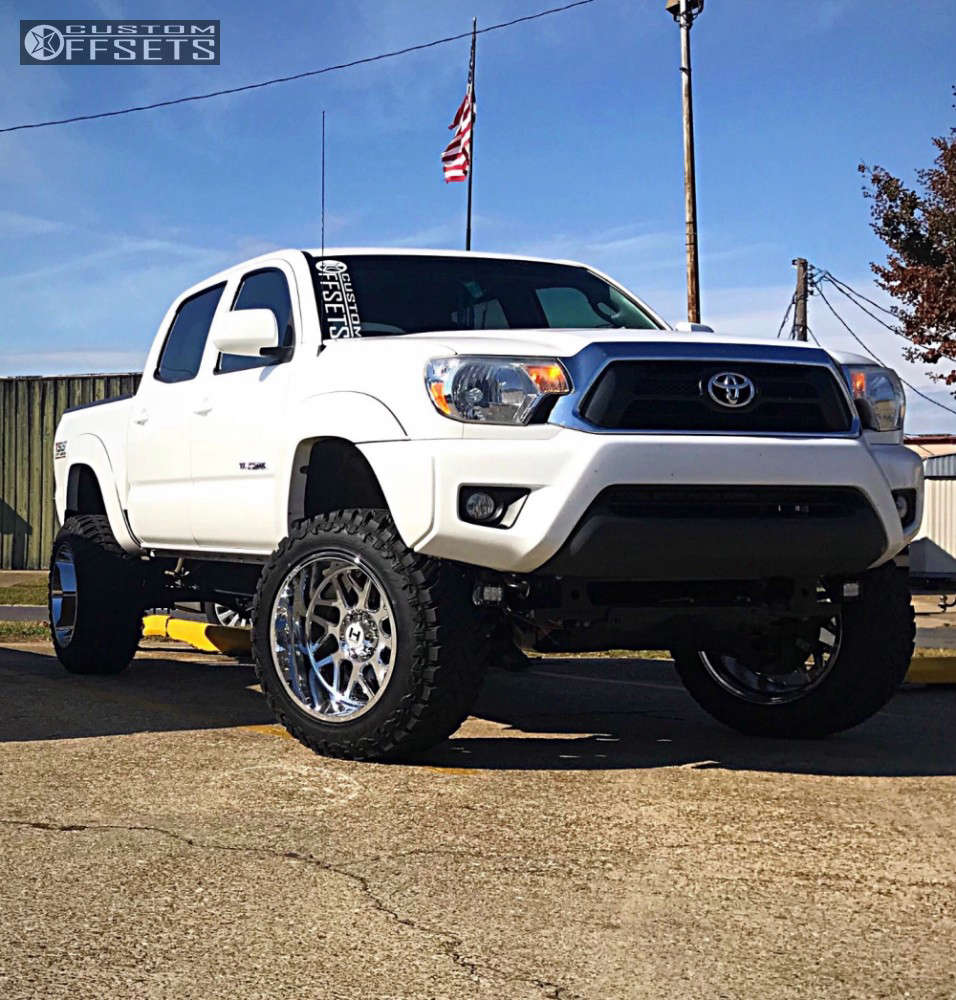 2013 Toyota with 20x12 44 Hostile Sprocket and 33/12.5R20