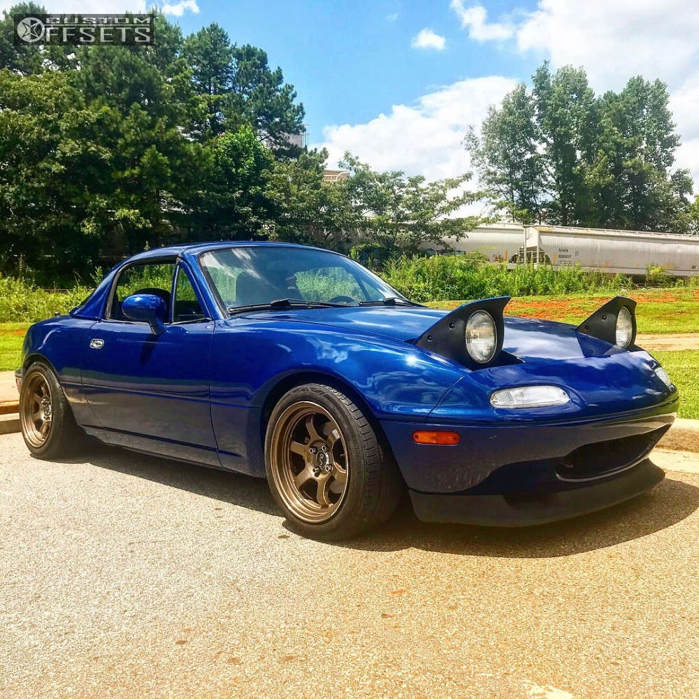 1995 Mazda MX-5 Miata with 15x8 20 JNC Jnc013 and 195/50R15
