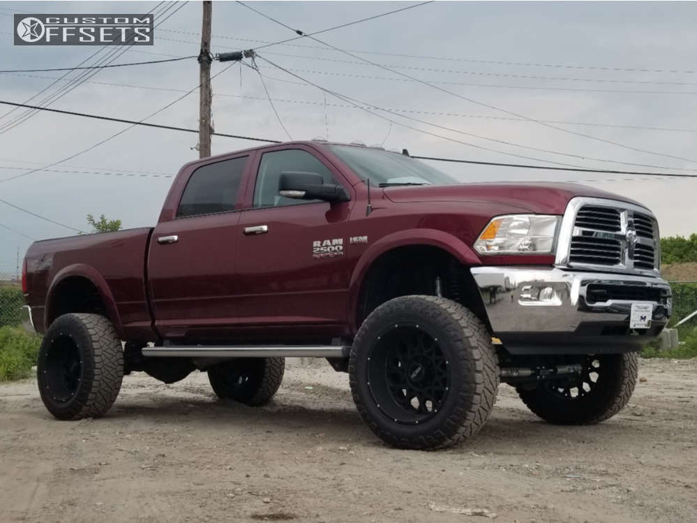 2017　パルマッツ　ヴィンヤード 2017 Ram 2500 with 22x12 -51 Vision Rocker and 37/13.5R22 Nitto