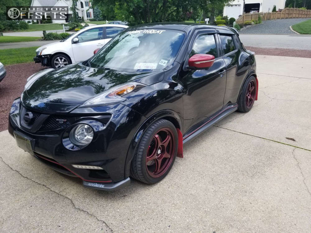 446798-1-2015-juke-nissan-rsr-