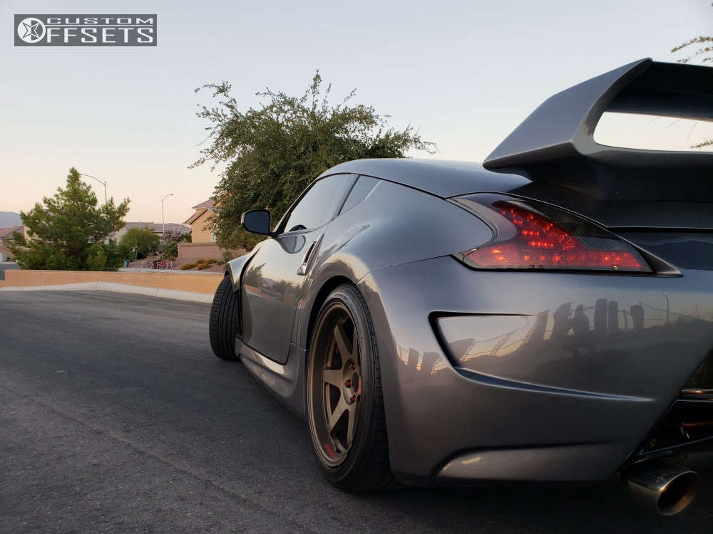 2016 Nissan 370Z with 19x9.5 22 Varrstoen Es2 and 245/40R19 Bridgestone ...