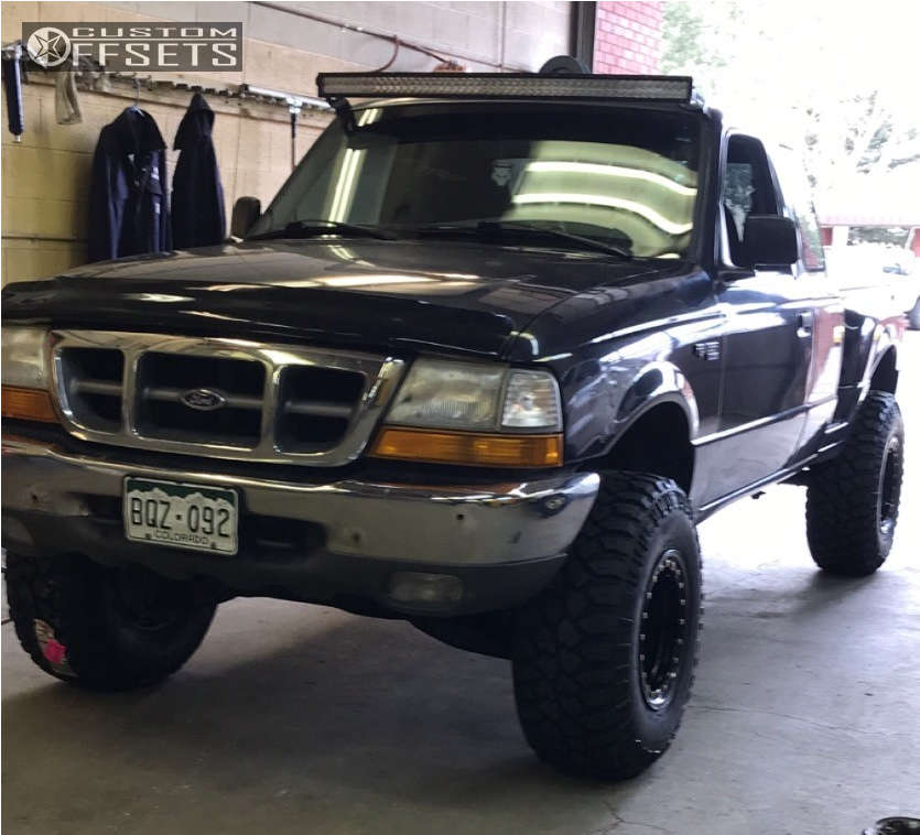 2000 Ford Ranger with 15x10 -44 Pro Comp Series 51 and 32/11.5R15 ...
