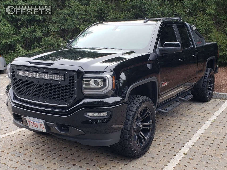 2017 GMC Sierra 1500 with 20x9 1 Fuel Vapor and 295/60R20 Nitto