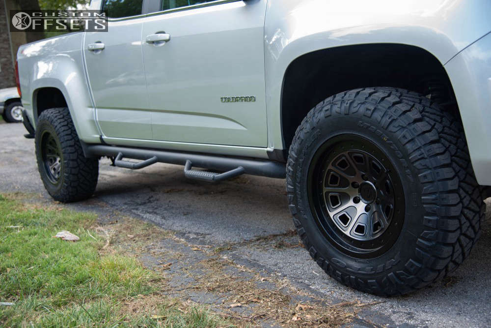 2016 Chevrolet Colorado with 17x9 -6 Mayhem Flat Iron and 265/70R17 ...