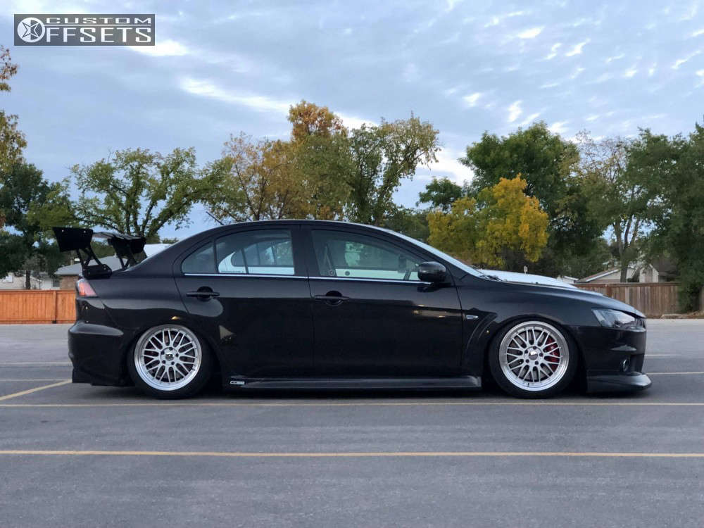 2015 Mitsubishi Lancer Wheel Offset Tucked Air Suspension 471209