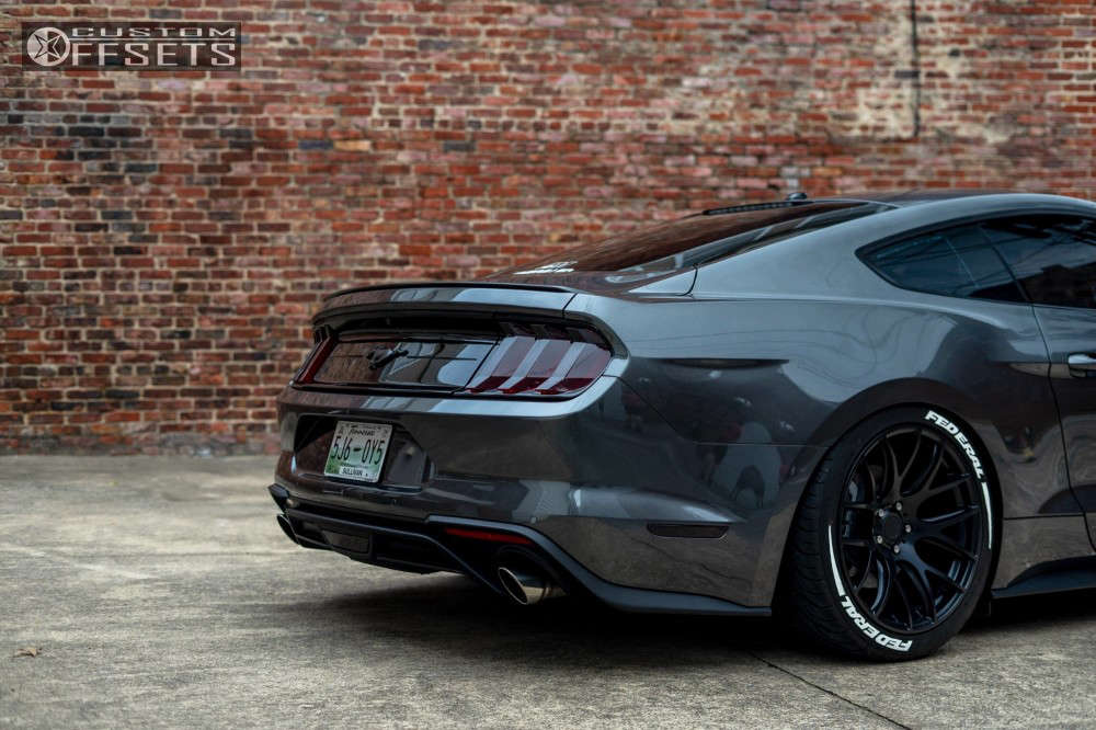 2018 Ford Mustang with 19x9.5 22 ESR Sr12 and 255/45R19 Federal 595 Rs ...