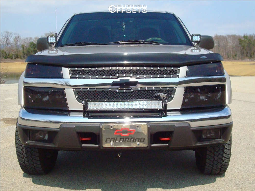 2006 Chevrolet Colorado with 15x7 -9 Pacer 164 and 265/75R15 Goodyear ...