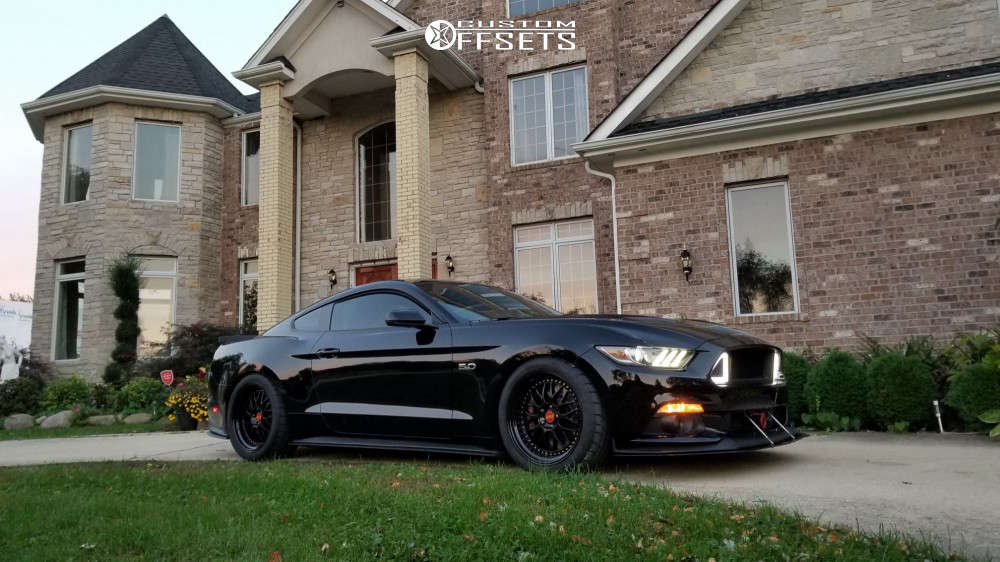 2016 Ford Mustang With 19x9 5 35 ESR Sr01 And 285 35R19 Mickey Thompson 2016-ford-mustang-with-19x9-5-35-esr-sr01-and-285-35r19-mickey-thompson