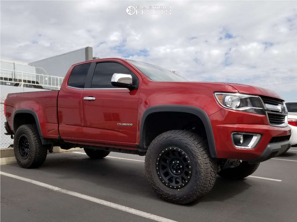 2016 Chevrolet Colorado with 17x8.5 0 Method Grid and 285/70R17 Falken ...