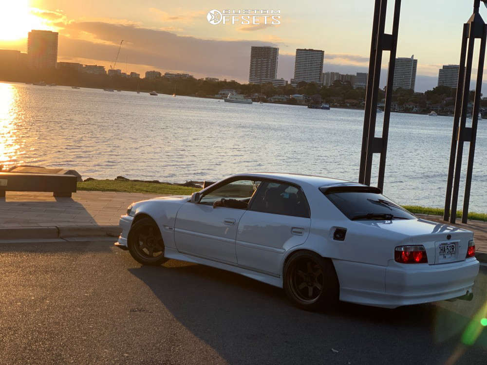 1998 Toyota Chaser with 18x9.5 -14 Volk Te37v and 235/40R18