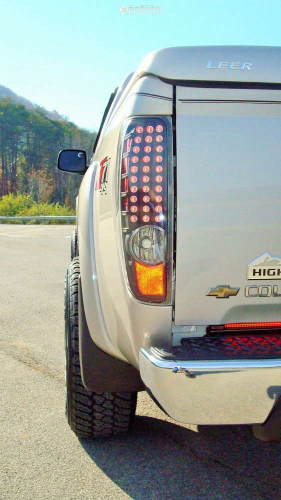 2006 Chevrolet Colorado with 15x8 -18 Fuel Lethal and 265/75R15 ...