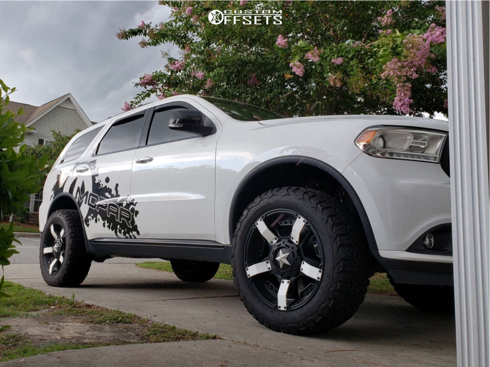 2014 Dodge Durango with 20x9 12 XD Rockstar Ii and 275/55R20