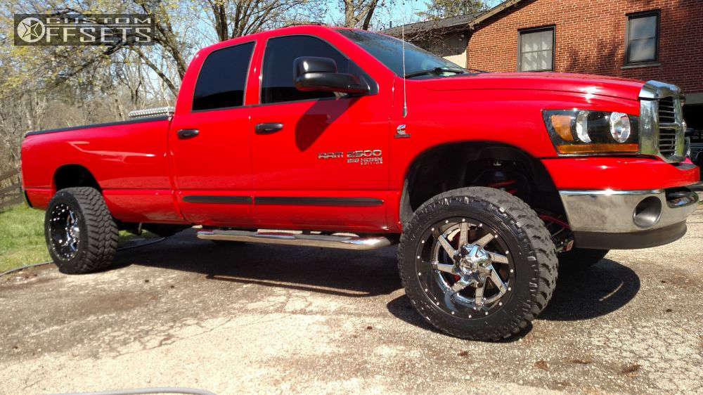 2006 Dodge Ram 2500 with 20x12 -44 Fuel Renegade and 305/55R20