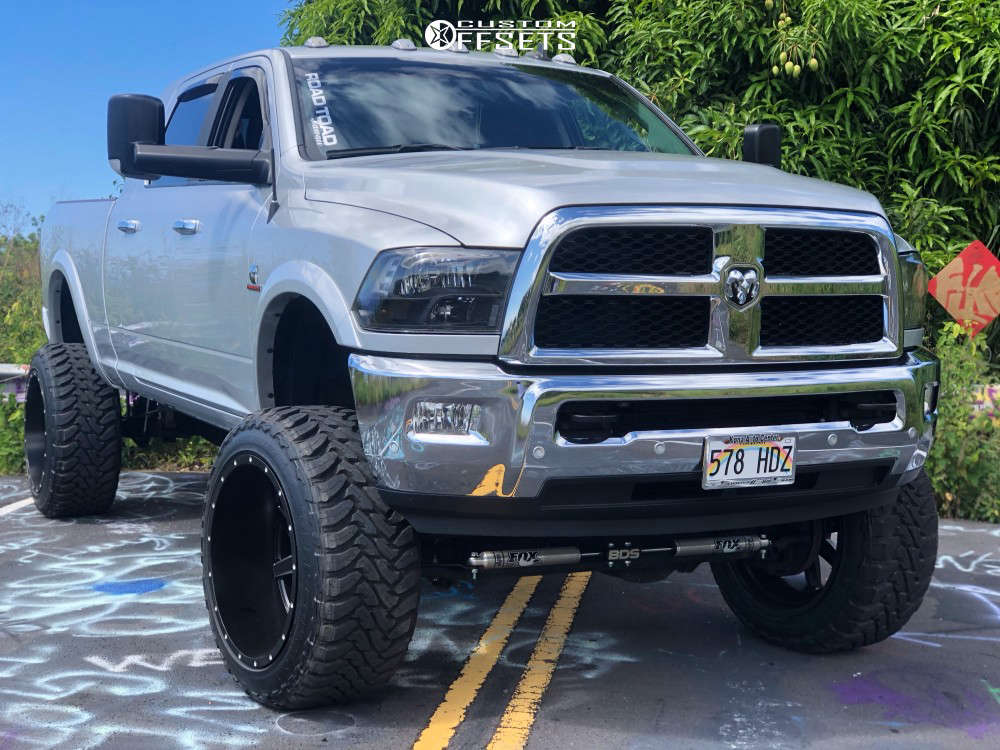 2017 Ram 2500 with 24x14 -75 Fuel Maverick D538 and 37/13.5R24