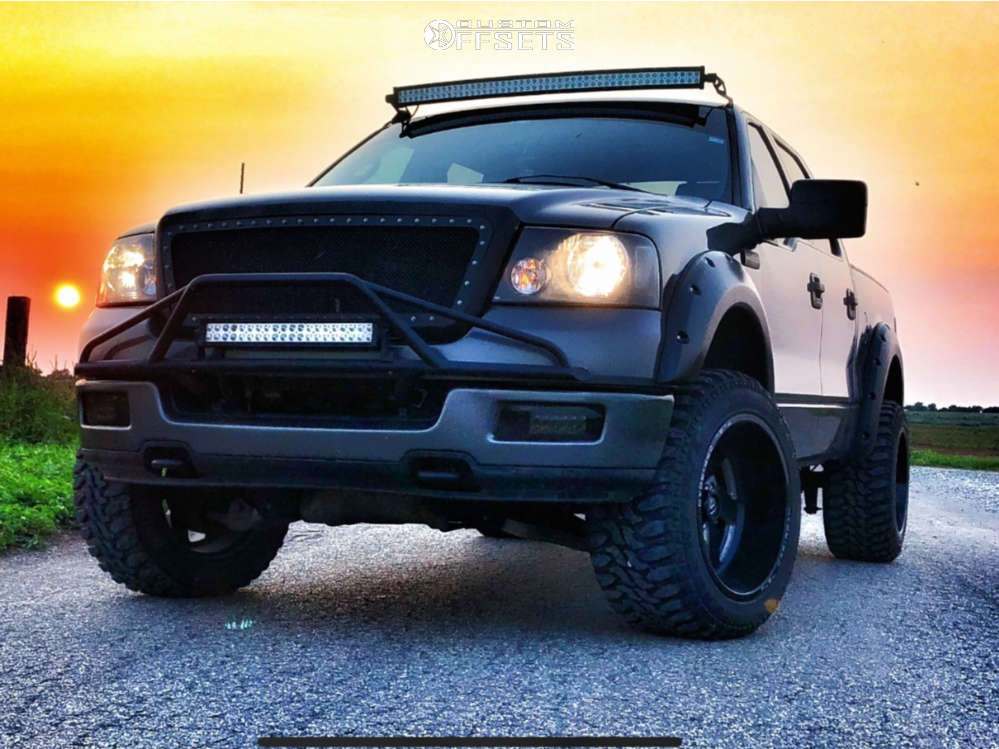 2004 Ford F-150 with 20x12 -43 Fuel Turbo and 33/12.5R20 Radar Renegade ...
