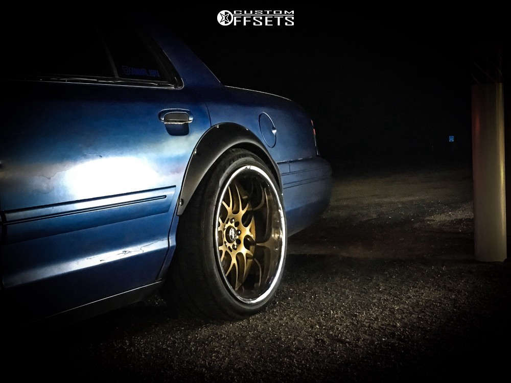 2008 Ford Crown Victoria with 20x9 35 XXR 526 and 245 35R20 Pirelli P zero and Lowering Springs Custom Offsets