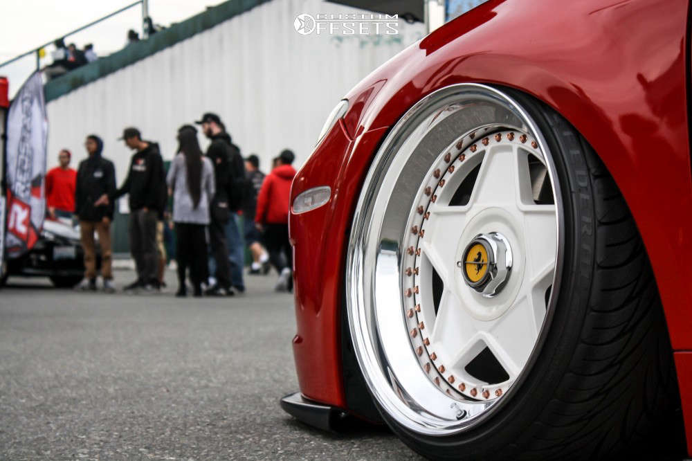 2006 Mazda MazdaSpeed6 with 18x9.5 12 Autostrada Modena and 215