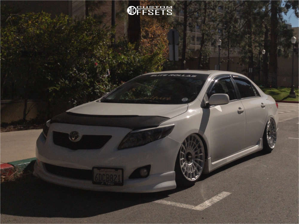 2009 Toyota Corolla with 18x9.5 25 Rotiform Las-r and 215
