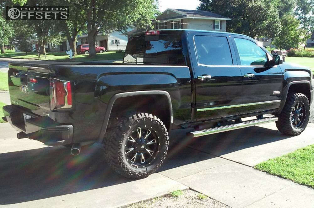 2016 GMC Sierra 1500 with 20x9 1 Fuel Throttle and 305/55R20 Nitto