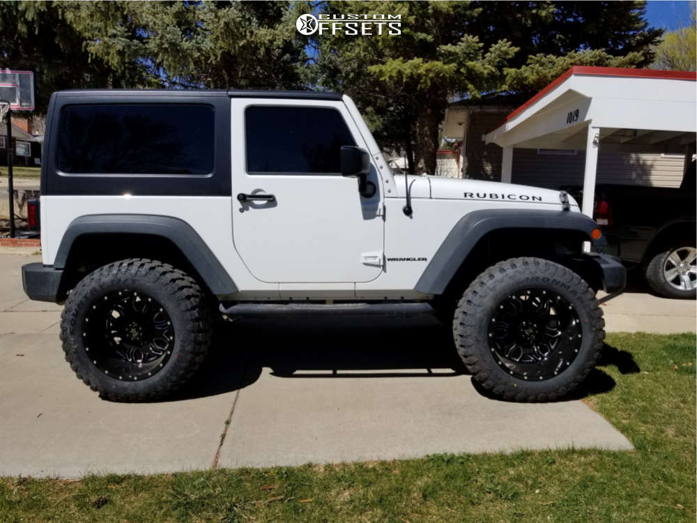 2015 Jeep Wrangler with 20x12 44 RBP 87r and 35/12.5R20 Ironman All