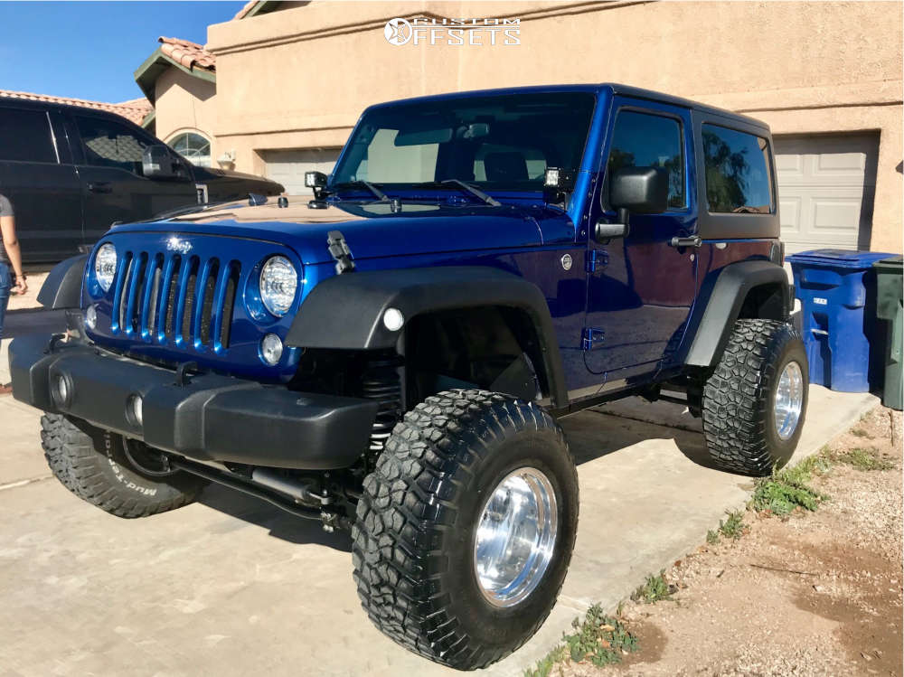 2009 Jeep Wrangler JK with 15x12 Weld Racing Super Single and 33/12