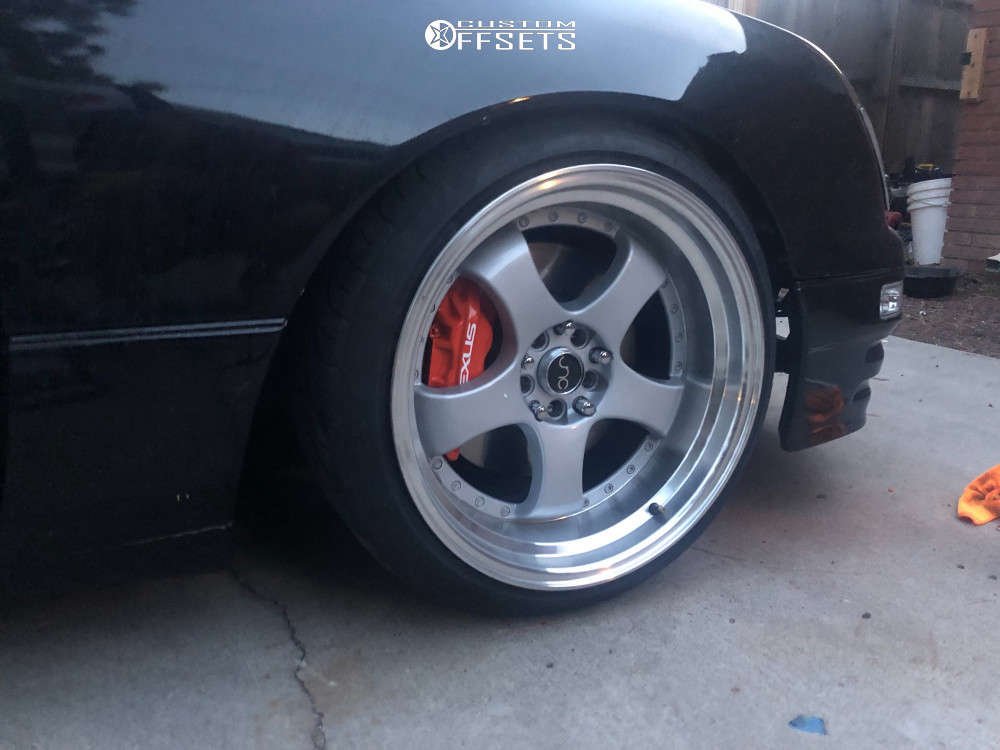1997 Lexus LS400 with 18x9.5 20 JNC Jnc017 and 235/40R18 Federal SS595 ...