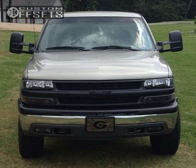 2002 Chevrolet Silverado 1500 with 18x9.5 12 Dropstars 645B and 275