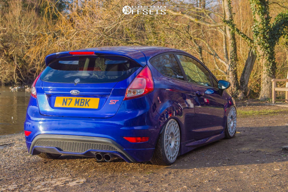 2013 Ford Fiesta Wheel Offset Tucked Air Suspension 634779 Custom