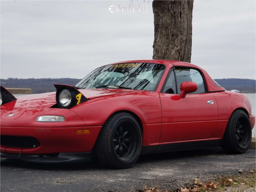 1993 Mazda MX-5 Miata with 15x8 0 XXR 513 and 195/45R15 Toyo Tires