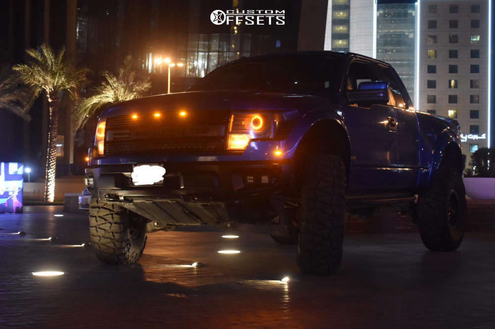 2014 Ford Raptor with 17x8.5 7 Fuel Jm2 and 40/13.5R17 Nitto Mud ...