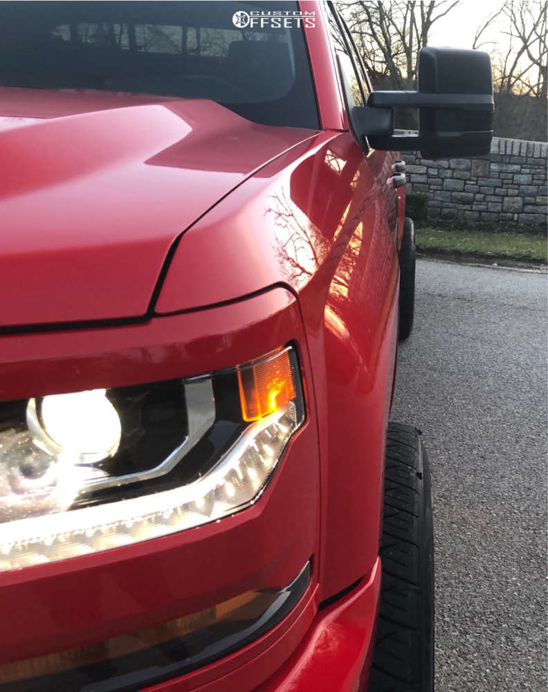 2017 Chevrolet Silverado 1500 with 22x12 44 RBP 73r and 305/45R22