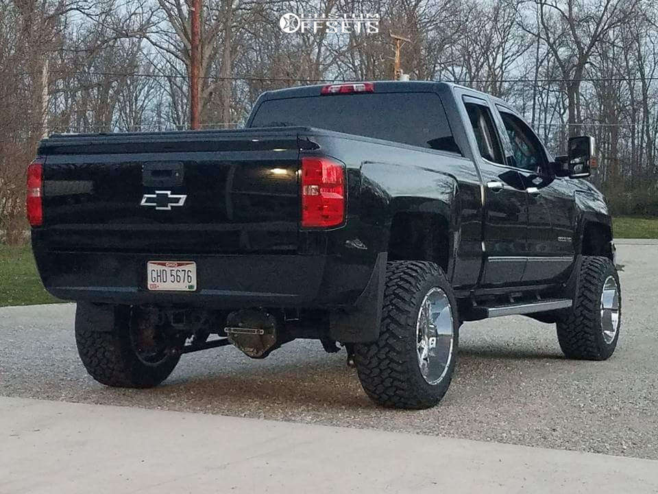 2015 Chevrolet Silverado 2500 HD with 20x12 -44 RBP Assassin and 305 ...