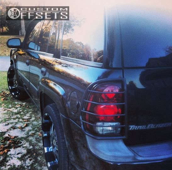 2003 Chevrolet Trailblazer with 22x10.5 Verde N/A and 265/35R22 Falken ...