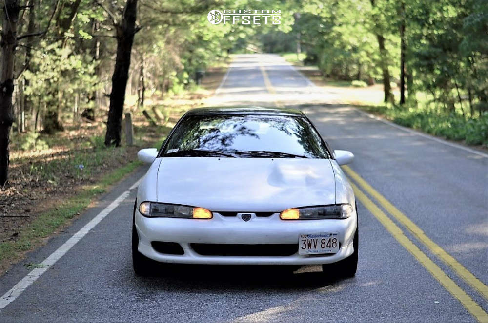 1992 Eagle Talon with 17x8 25 Konig Villain and 225/45R17 Hankook