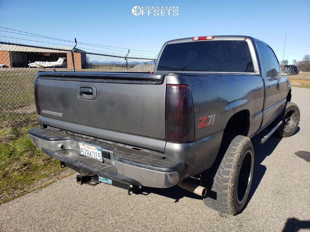1999 Chevrolet Silverado 1500 with 20x12 -44 Fuel Krank and 33/12.5R20 ...