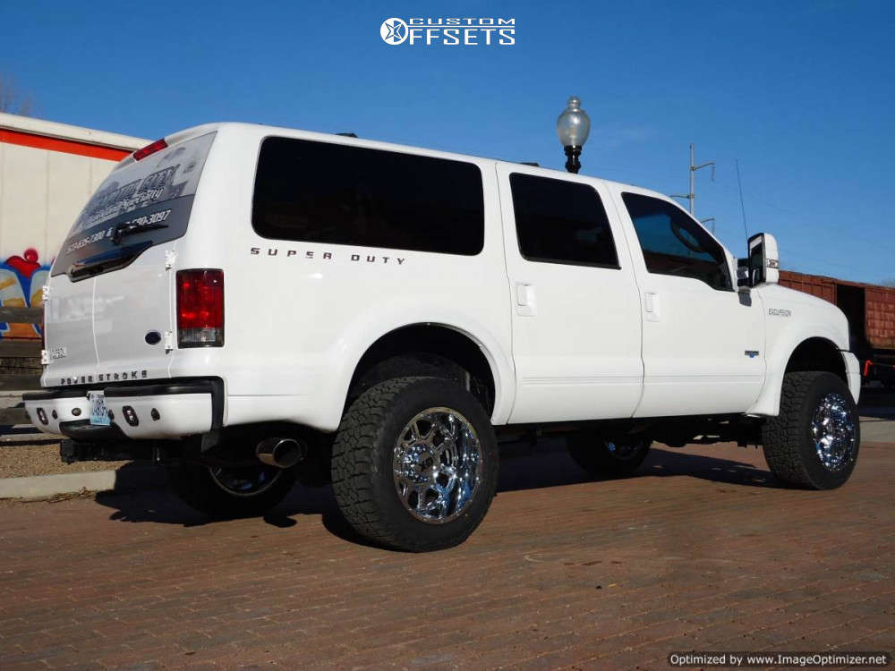 2005 Ford Excursion with 20x12 -44 XD Xd828 and 305/55R20 Falken ...