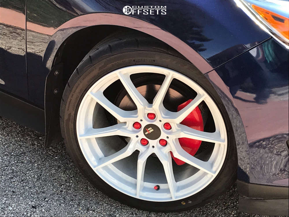 2017 Ford Focus with 18x8.5 40 Option Lab R716 and 255/35R18 Firestone ...