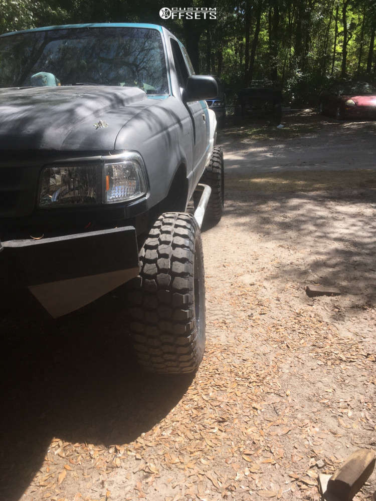 1994 Ford Ranger with 20x10 -24 Twisted Offroad Wraith and 37/13.5R20 ...