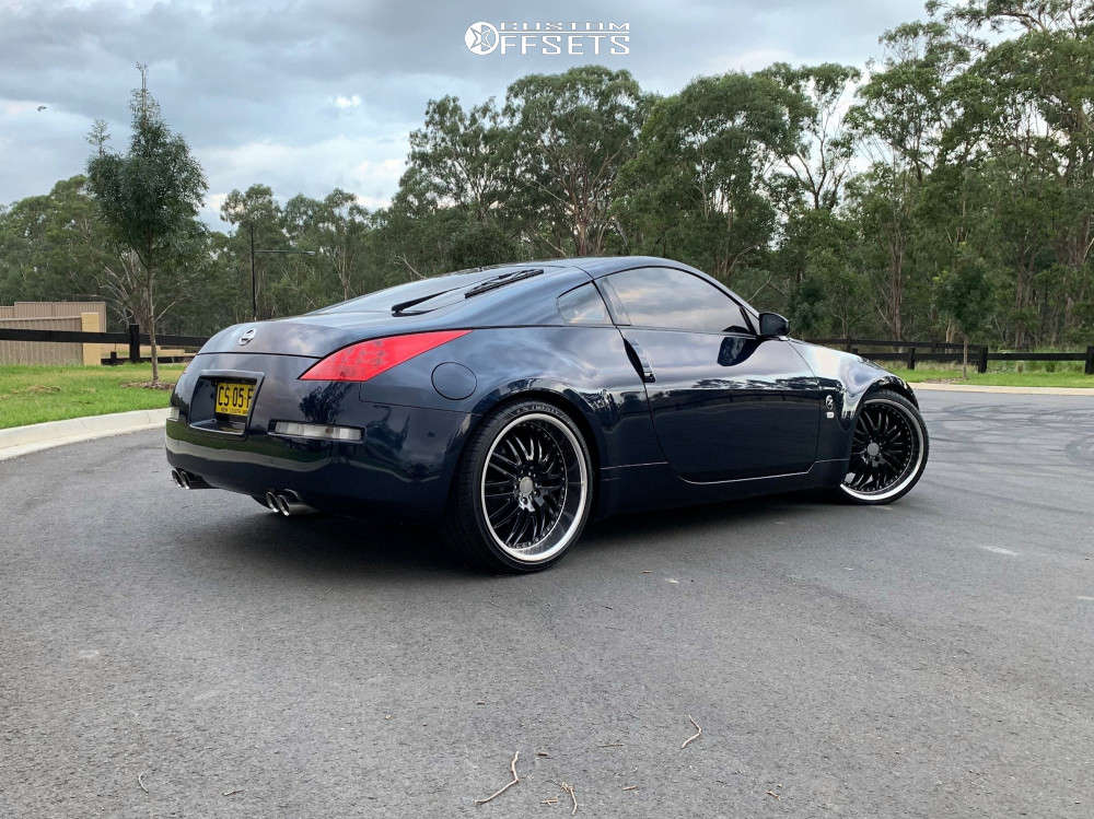 2007 Nissan 350Z with 20x9.5 15 Lexani R3 and 245/30R20 Lexani Lx ...