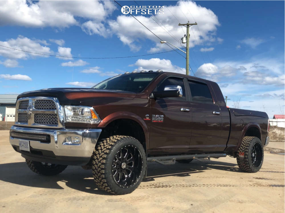 2015 Ram 2500 with 22x12 -44 XF Offroad Xfx-302 and 33/12.5R22 XF