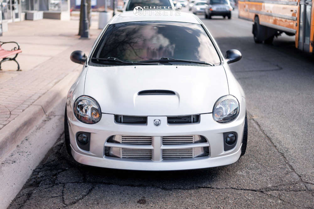 2004 Dodge Neon with 17x8.25 35 XXR 527 and 225/45R17 Falken ...