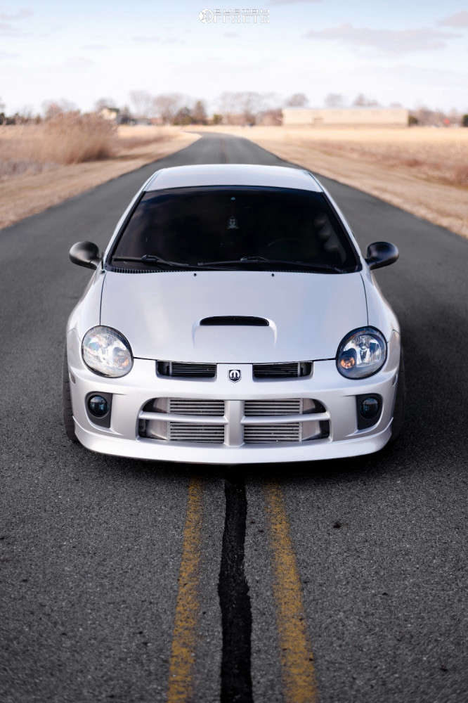 2004 Dodge Neon with 17x8.25 35 XXR 527 and 225/45R17 Falken ...