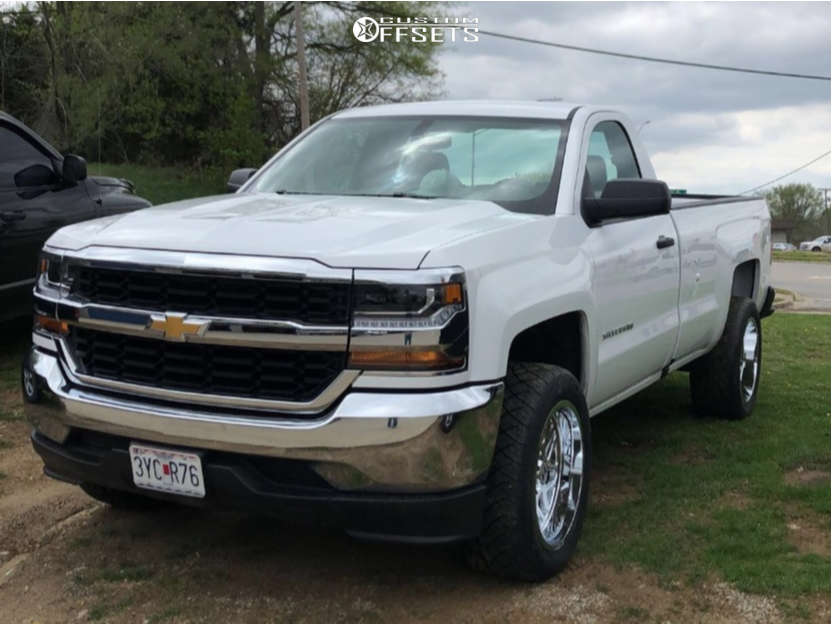 2018 Chevrolet Silverado 1500 with 20x10 19 Hostile Sprocket and 285